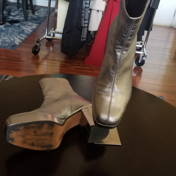 Silver platform Booties - Picture 2 of 4